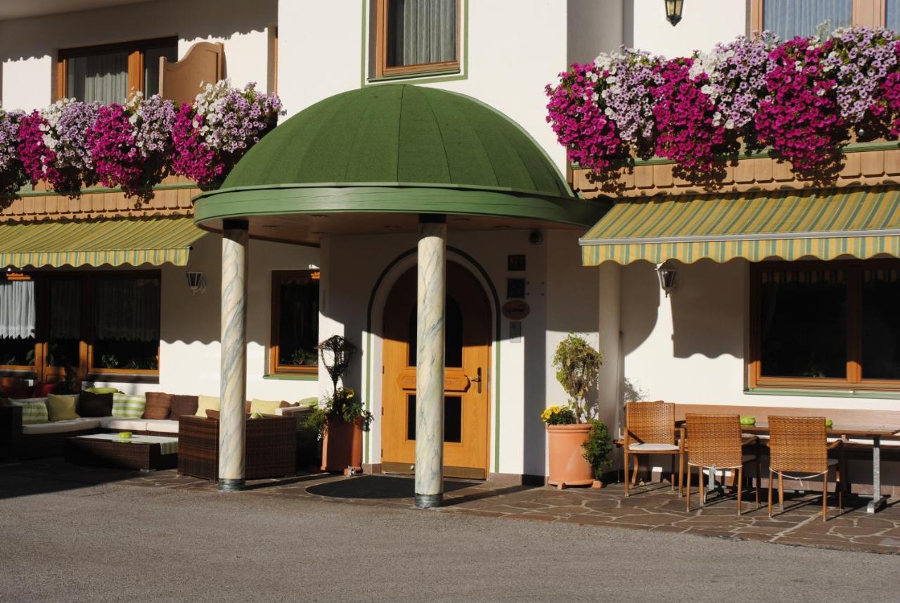 Hotel Garni Ferienhof Mayrhofen Bagian luar foto