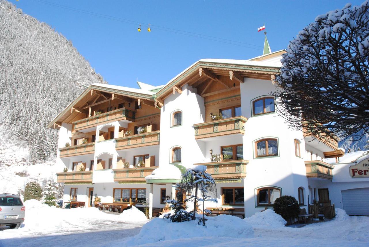Hotel Garni Ferienhof Mayrhofen Bagian luar foto