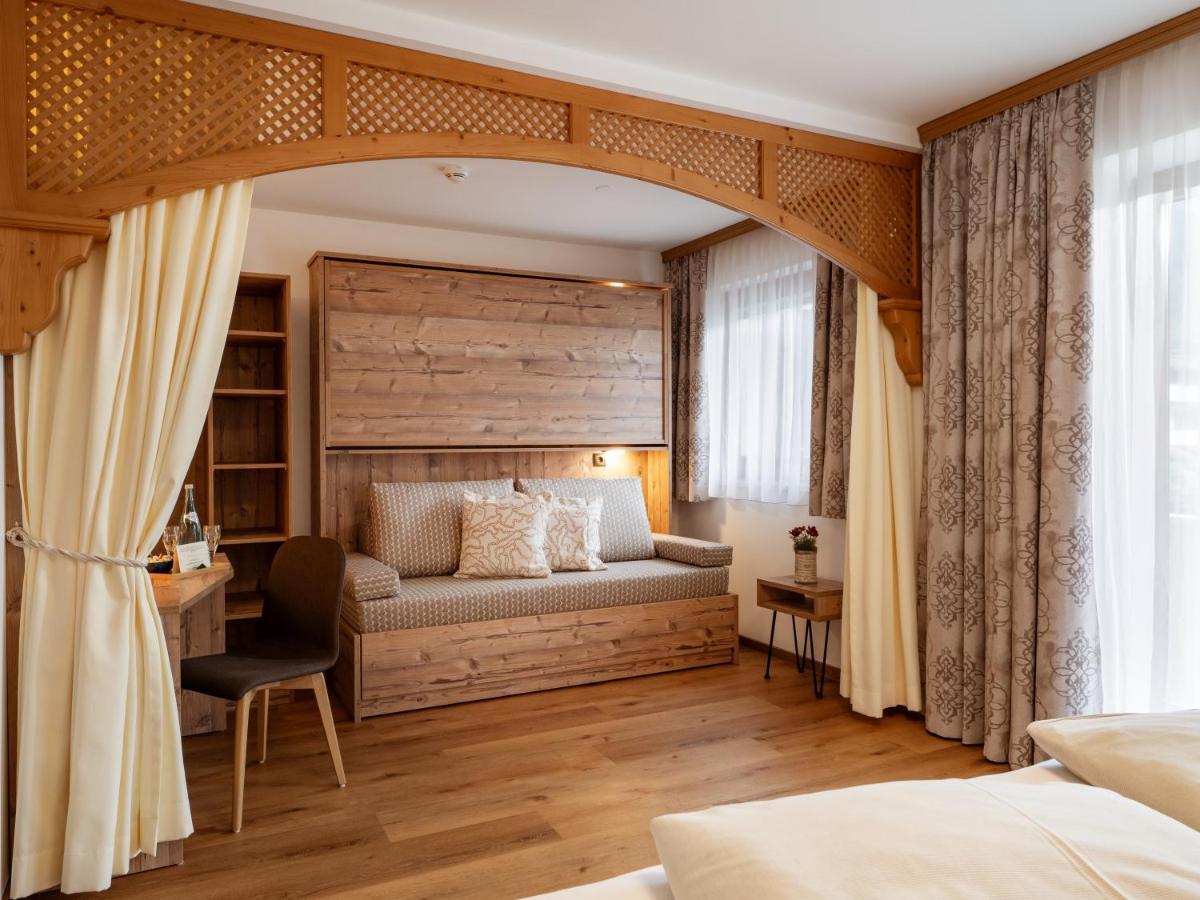 Hotel Garni Ferienhof Mayrhofen Bagian luar foto