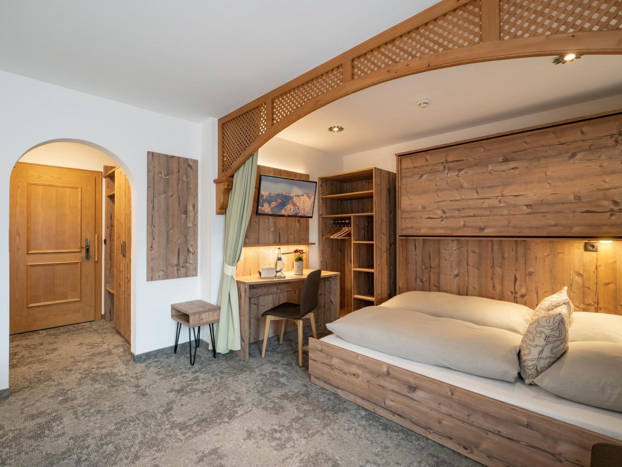 Hotel Garni Ferienhof Mayrhofen Bagian luar foto