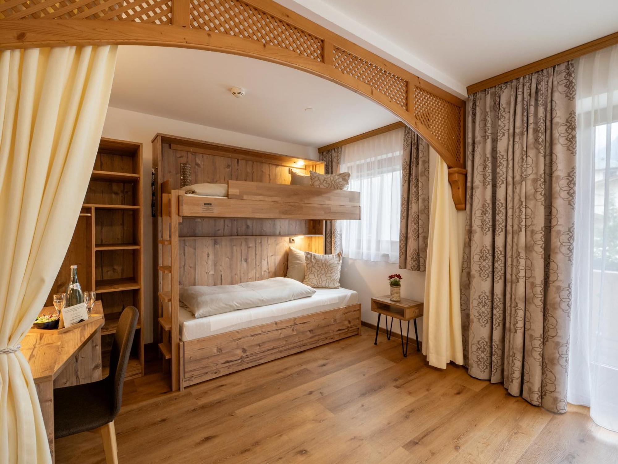 Hotel Garni Ferienhof Mayrhofen Bagian luar foto